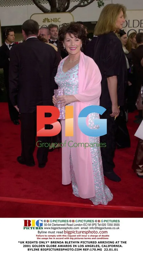 Brenda Blethyn at 2001 Golden Globes
