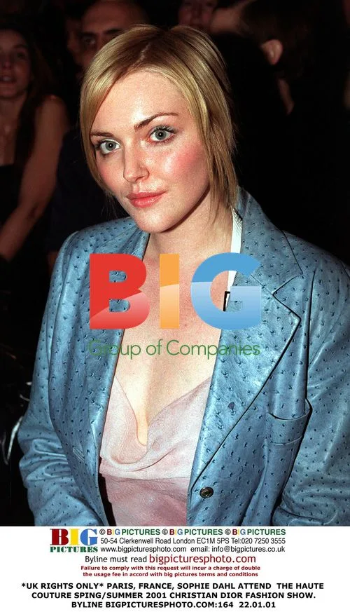 Sophie Dahl at Christian Dior Spring/Summer 2001 Show