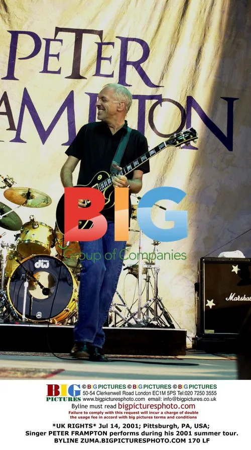 Peter Frampton Performs at 2001 Summer Tour