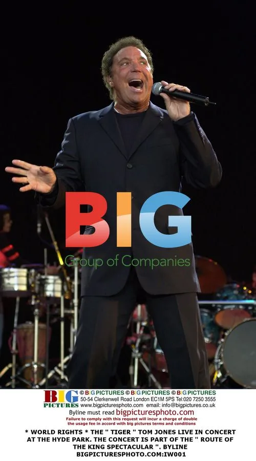 Tom Jones Live at Hyde Park