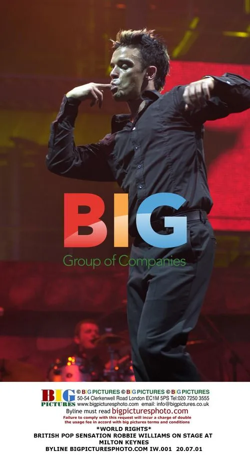 Robbie Williams Performs in Milton Keynes