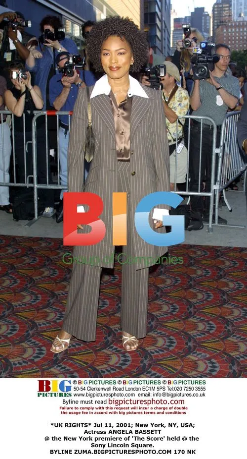 Angela Bassett at 'The Score' Premiere