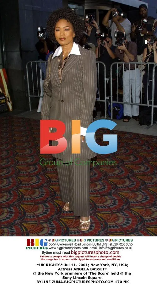Angela Bassett at 'The Score' Premiere
