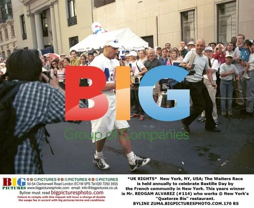 The Waiters Race in New York