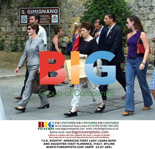 Laura Bush and daughter visit Florence, Italy