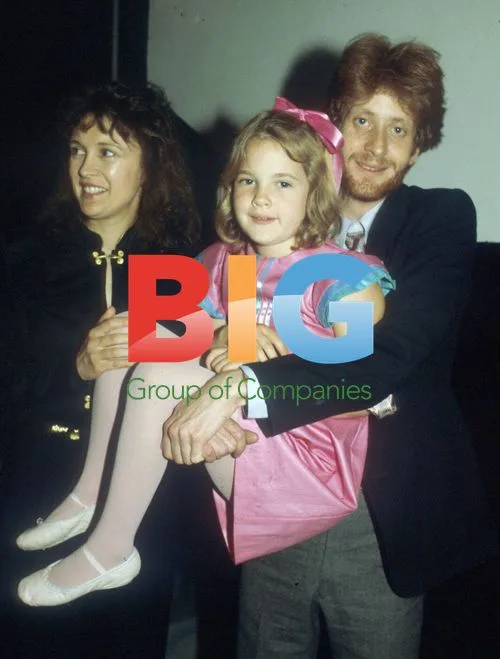 Drew Barrymore with mother Jaid