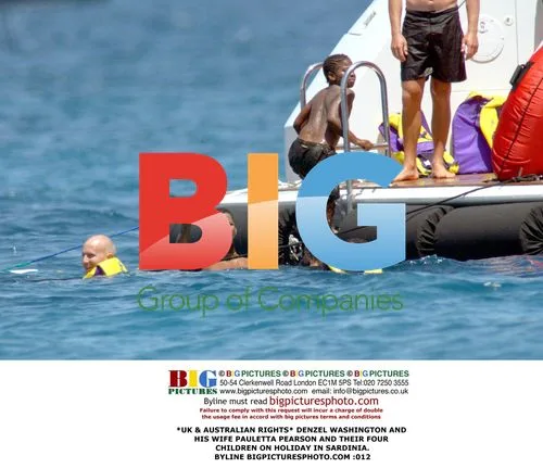 Denzel Washington family vacation in Sardinia