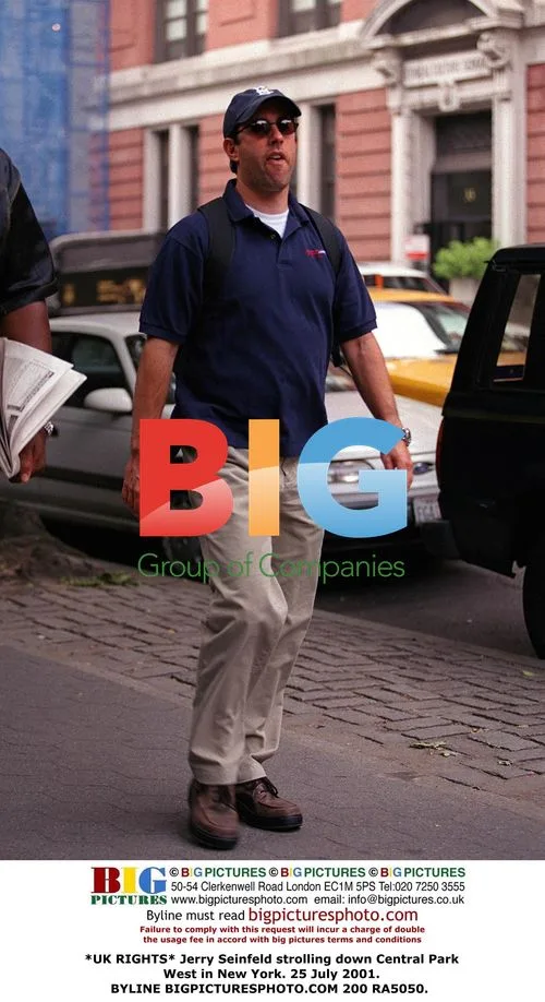 Jerry Seinfeld strolling in NYC