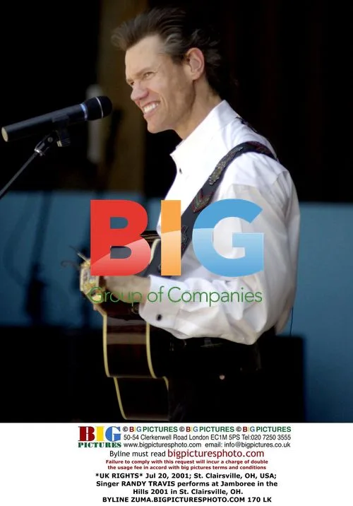 Randy Travis Performs at Jamboree in the Hills 2001