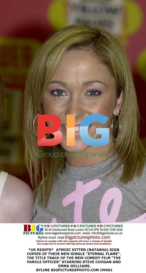 Atomic Kitten Sign Copies of New Single