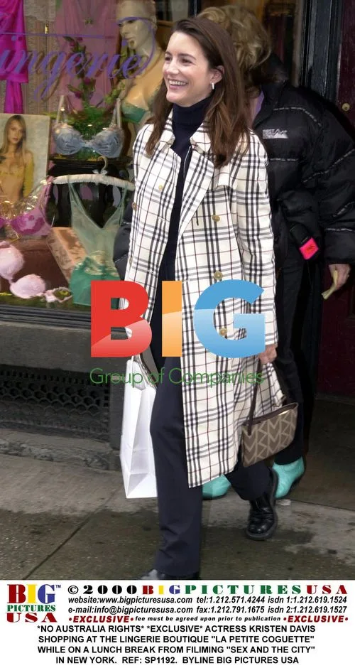 Kristen Davis Shopping at Lingerie Boutique
