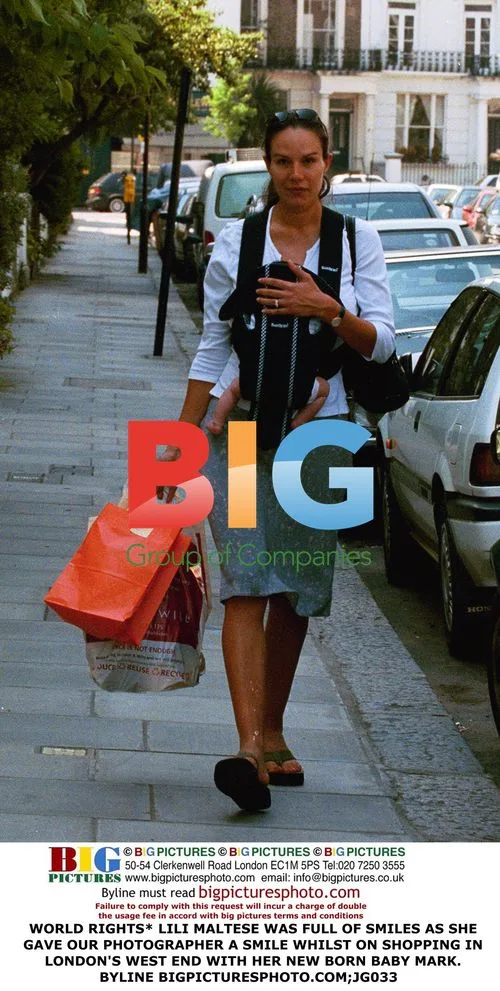 Lili Maltese Shopping with Baby Mark in London