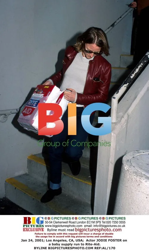 Jodie Foster on Baby Supply Run