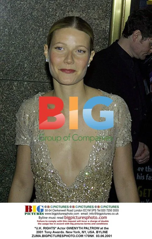 Gwenyth Paltrow at 2001 Tony Awards