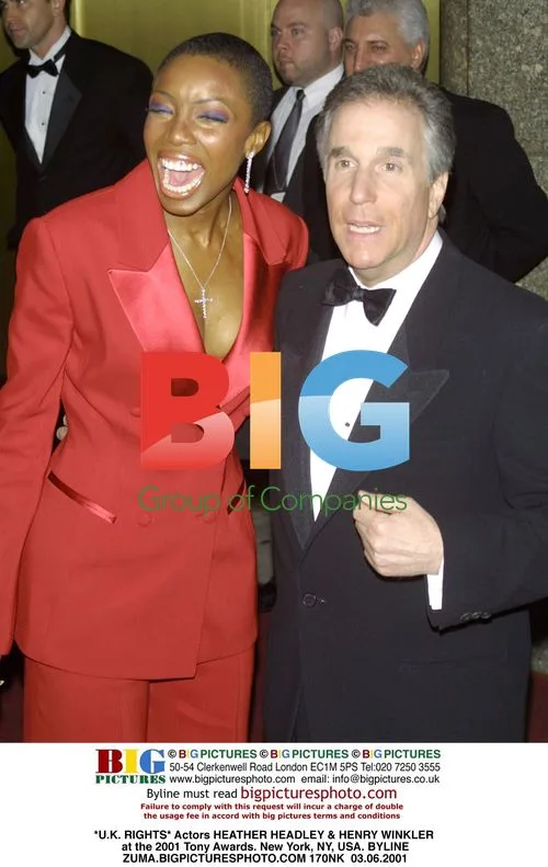 Heather Headley & Henry Winkler at 2001 Tony Awards
