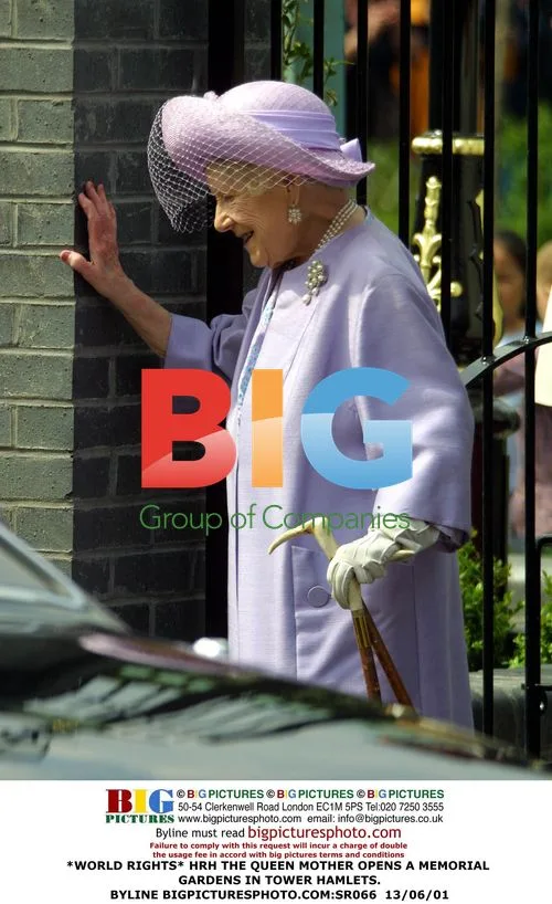 Queen Mother Opens Memorial Gardens