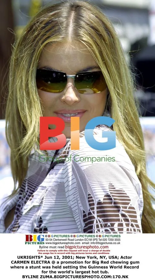 Carmen Electra at Big Red gum promotion