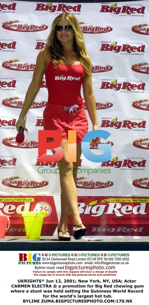 Carmen Electra at Big Red chewing gum promo