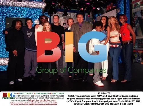 Celebrities launch MTV scholarship program