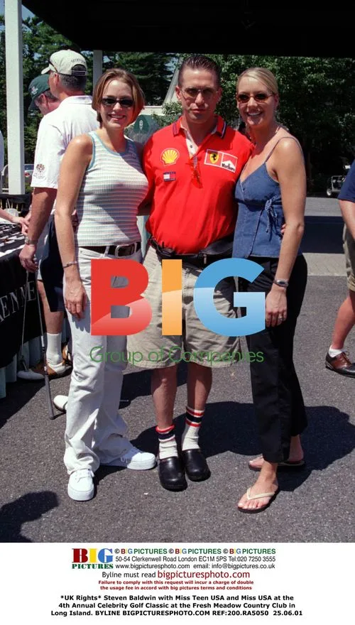 Steven Baldwin with Miss Teen USA and Miss USA