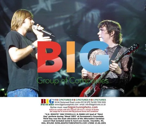 MAC POWELL & MARK LEE of 'Third Day' at 'Shout 2001'