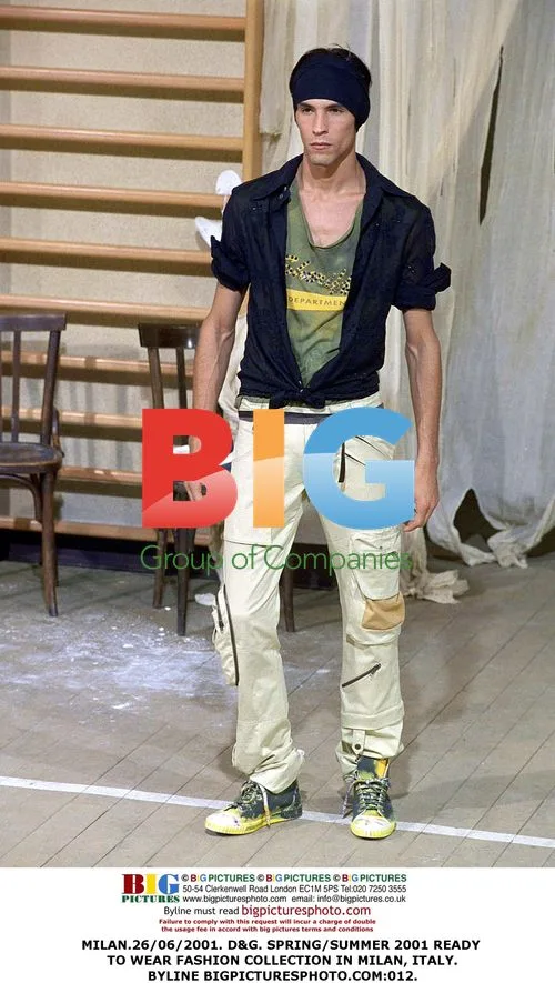 D&G Spring/Summer 2001 Ready-to-Wear Fashion Show