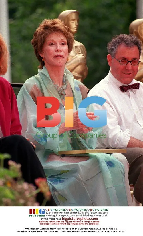 Mary Tyler Moore at Crystal Apple Awards