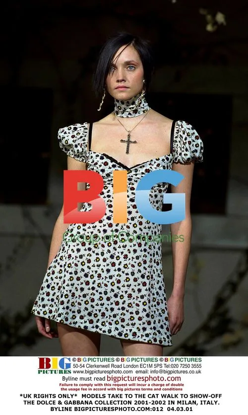 Dolce & Gabbana Collection 2001-2002 in Milan