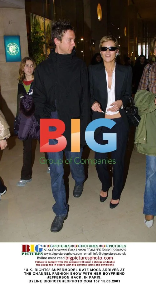 Kate Moss arrives at Channel fashion show in Paris