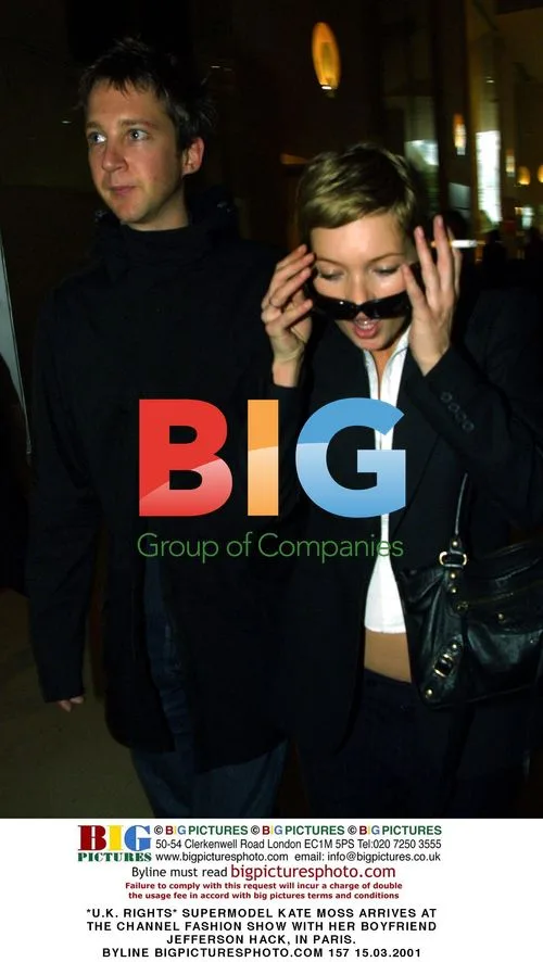 Kate Moss arrives at Channel Fashion Show