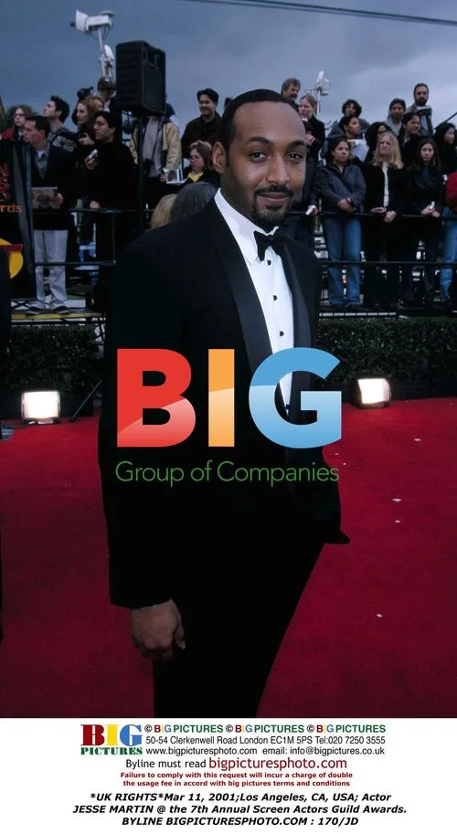Jesse Martin at 7th Annual SAG Awards