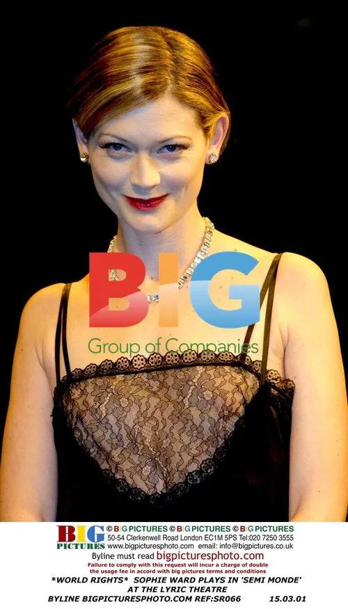 Sophie Ward in 'Semi Monde' at Lyric Theatre