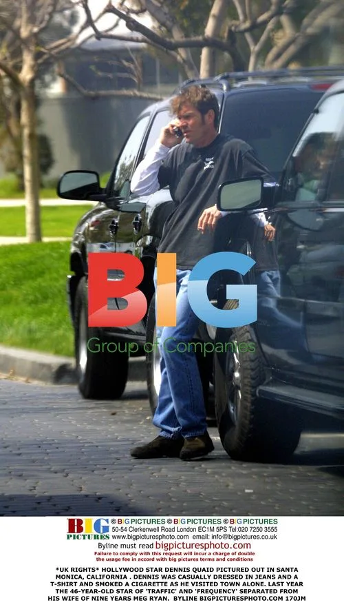 Dennis Quaid Spotted in Santa Monica