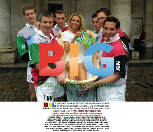 Harlequins Rugby Stars Brave Cold for Novon Wash Day