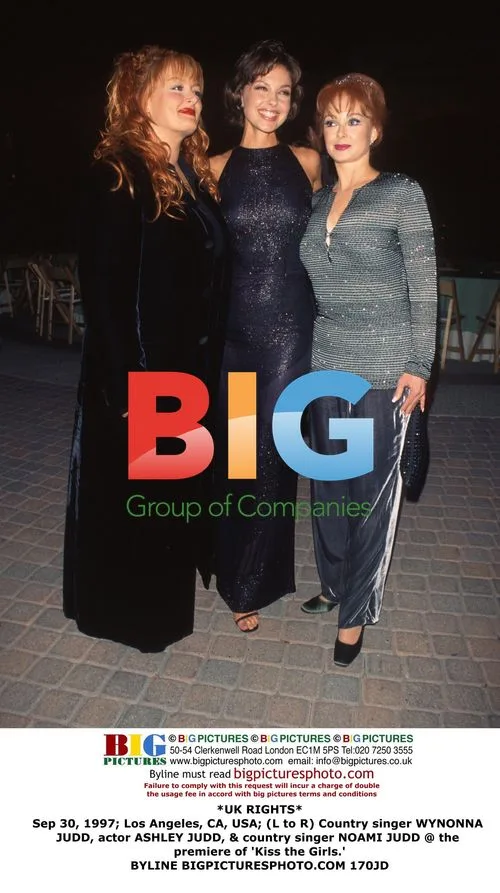 Wynonna Judd, Ashley Judd, Naomi Judd at 'Kiss the Girls' Premiere
