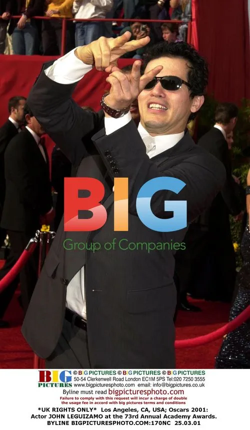 John Leguizamo at the 73rd Oscars