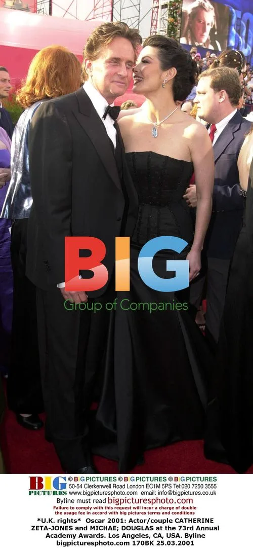 Catherine Zeta-Jones and Michael Douglas at 2001 Oscars