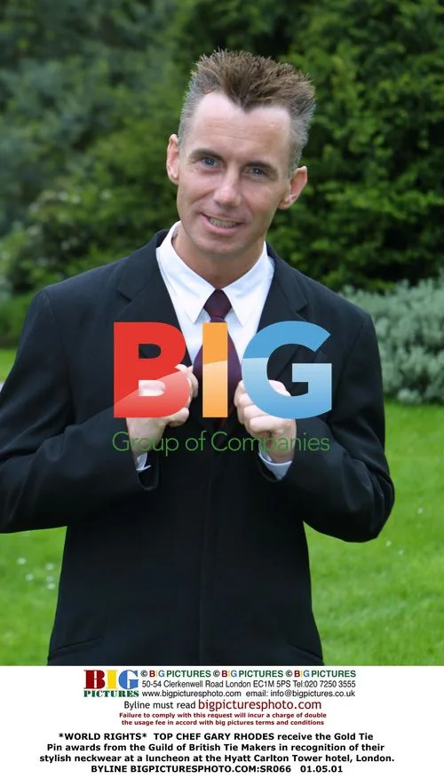 TOP CHEF GARY RHODES receives tie maker award