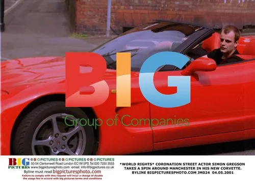 Coronation Street star Simon Gregson drives sports car