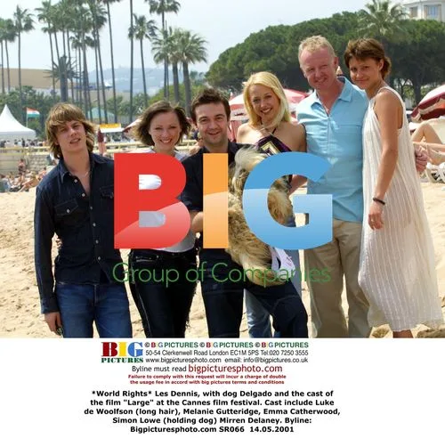 Les Dennis and 'Large' cast at Cannes