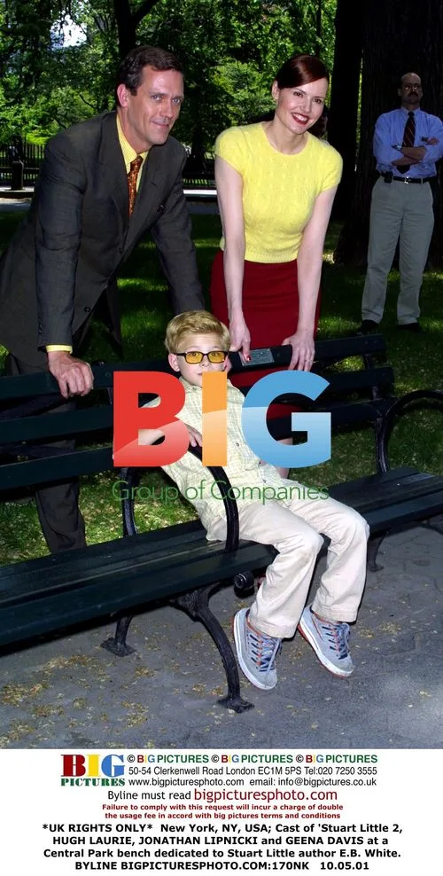 Cast of 'Stuart Little 2' at Central Park bench