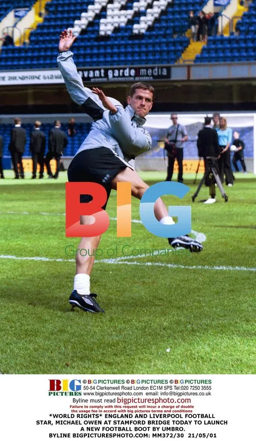 MICHAEL OWEN LAUNCHES NEW FOOTBALL BOOT