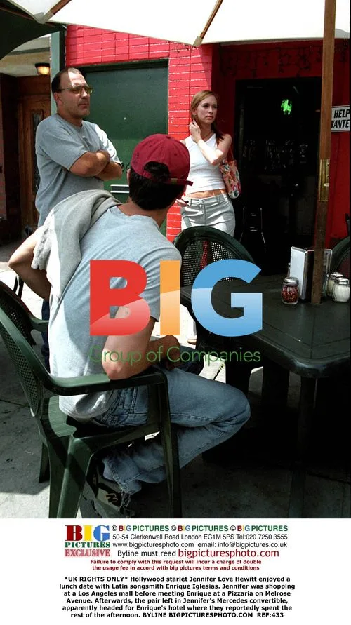 Jennifer Love Hewitt and Enrique Iglesias Lunch Date