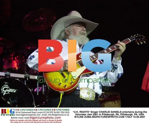 Singer CHARLIE DANIELS performs at Volunteer Jam 2001