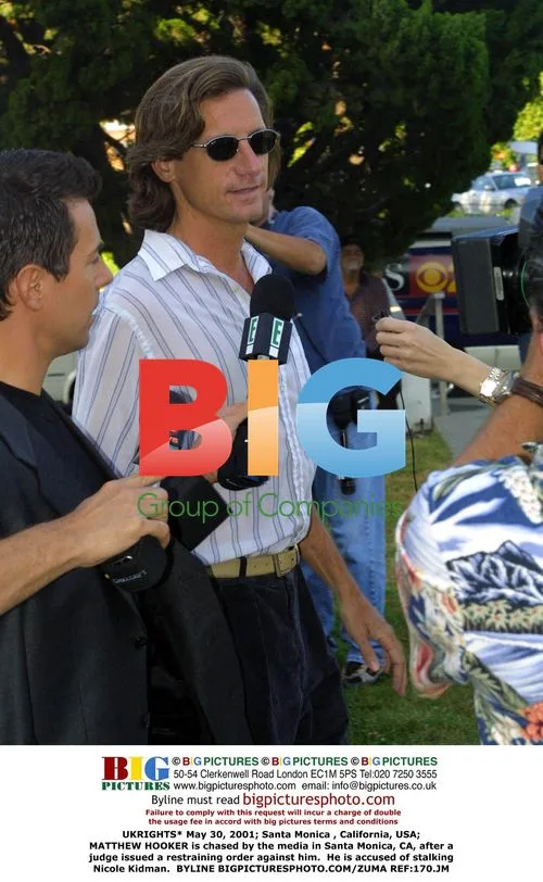 MATTHEW HOOKER chased by media in Santa Monica