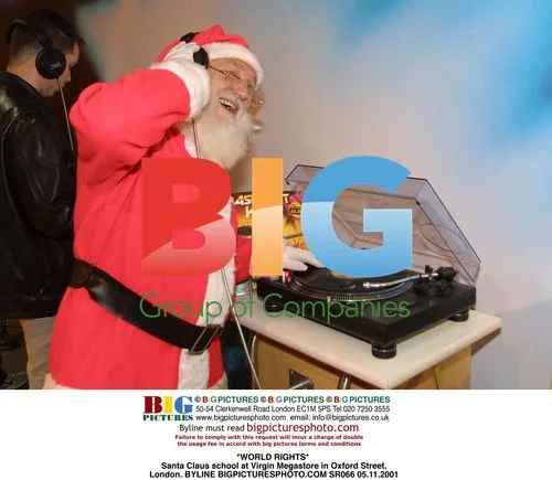 Santa Claus school at Virgin Megastore