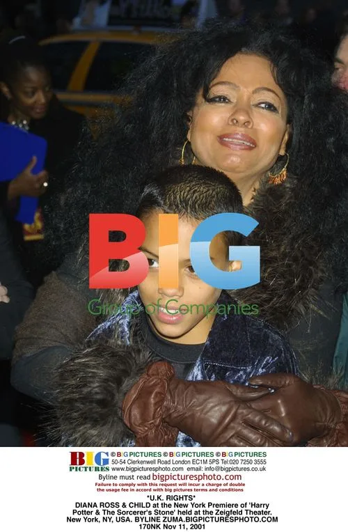 DIANA ROSS & CHILD at 'Harry Potter' Premiere