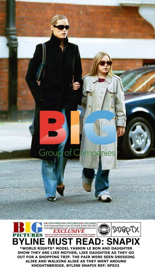 Yasmin Le Bon and Daughter Shopping