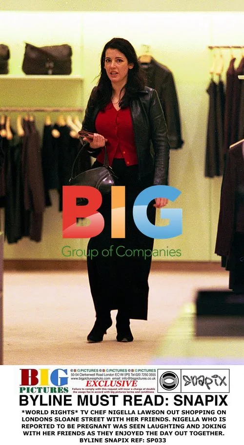 Nigella Lawson Shopping in London