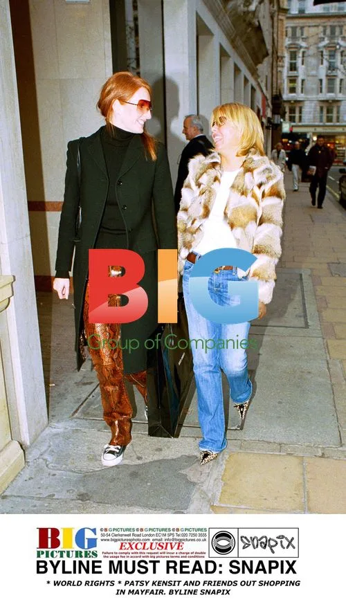 Patsy Kensit and friends shopping in Mayfair